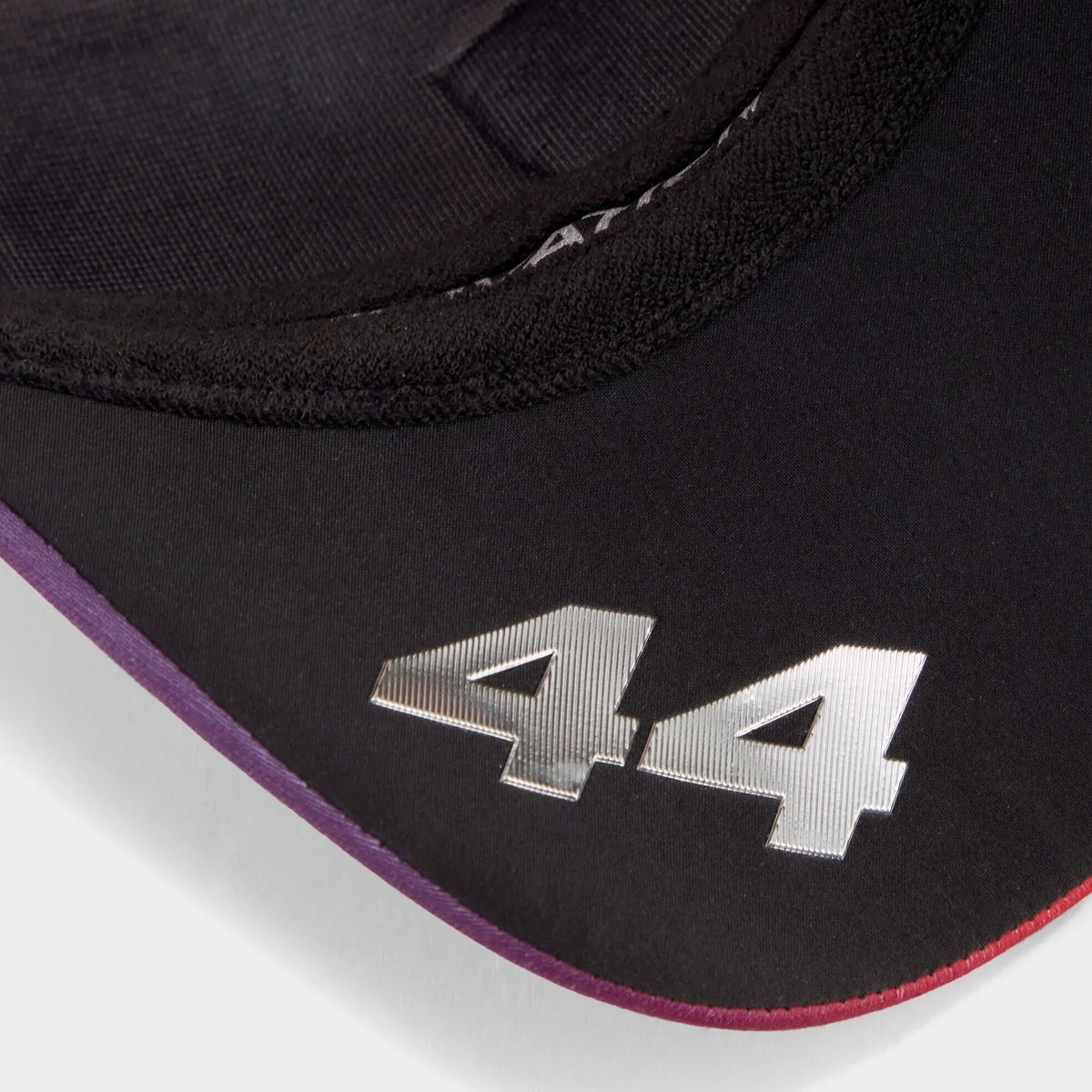 GORRA F1 HAMILTON SCUDERIA FERRARI 2025 SILVERSTONE EDICIÓN ESPECIAL