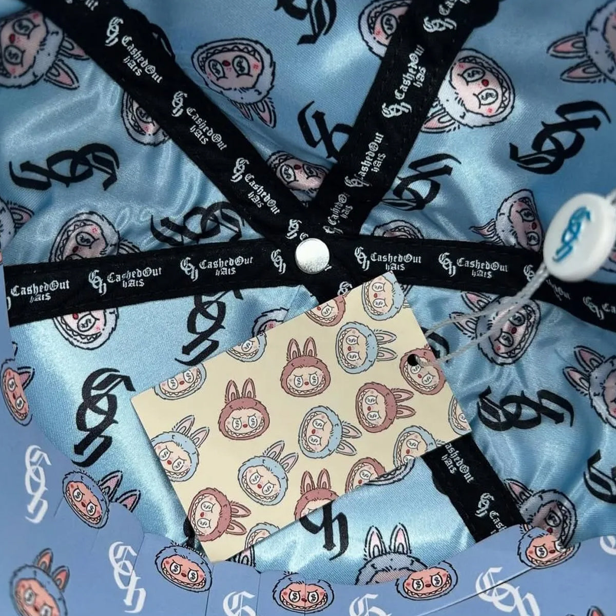 GORRA CASHED OUT LABUBU BLACK/BLUE