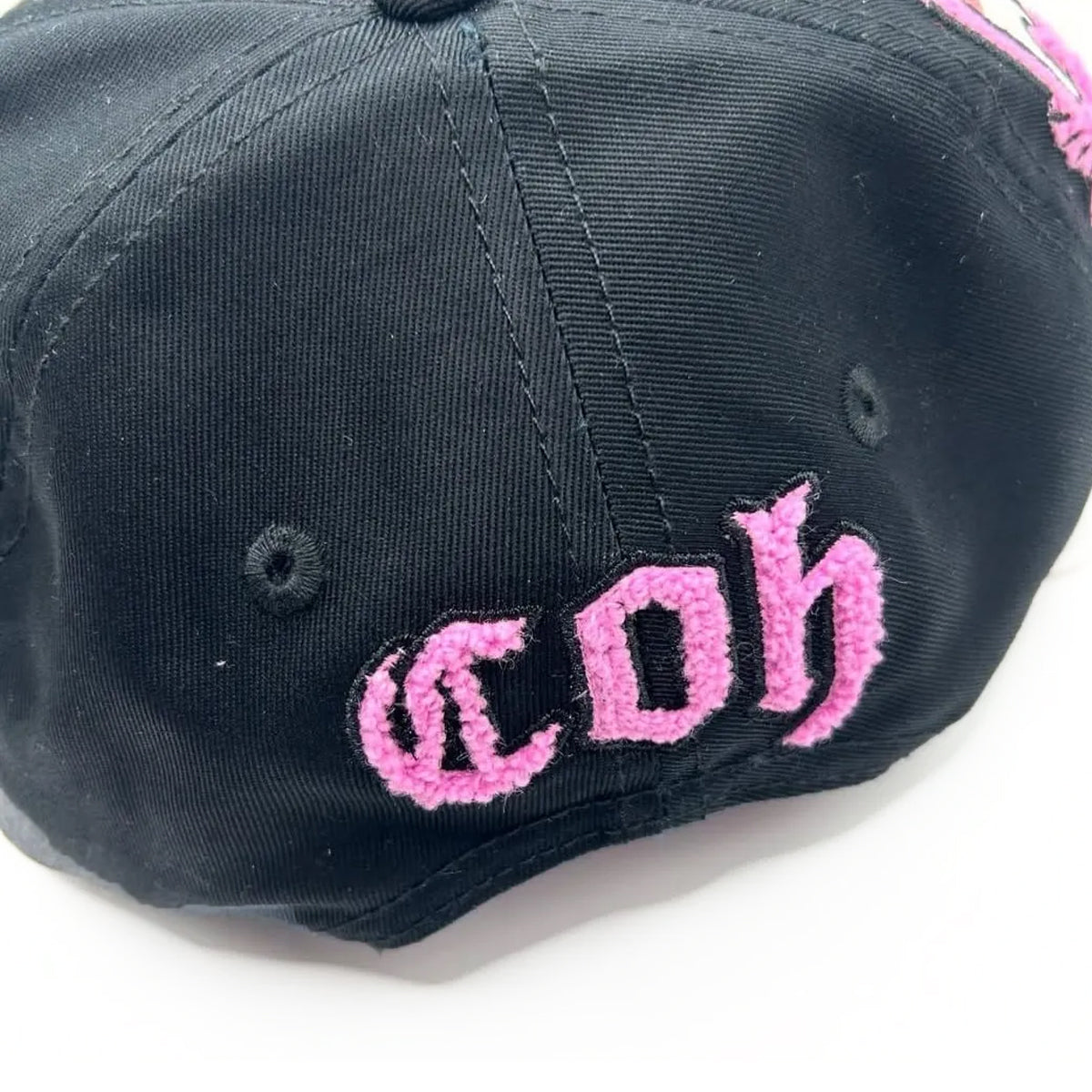 GORRA CASHED OUT LABUBU BLACK/PINK