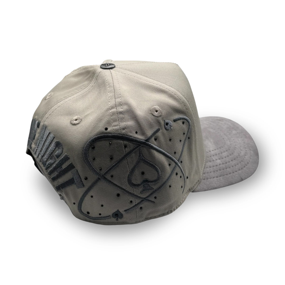 GORRA JC HATS MONOPOLY PIKAS XY 2.0 BEIGE CON GRIS